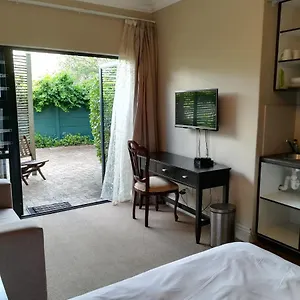 inverness-manor.hotels-capetown.com/