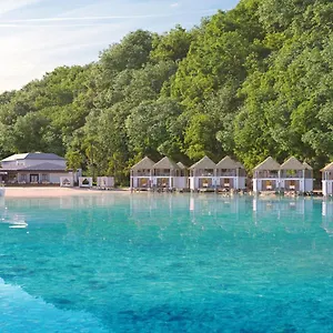 sandals-st-vincent-all-inclusive-couples-only.comcaribbean.com/