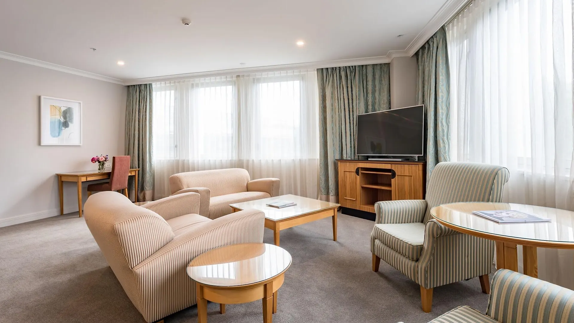 Distinction Christchurch Hotel